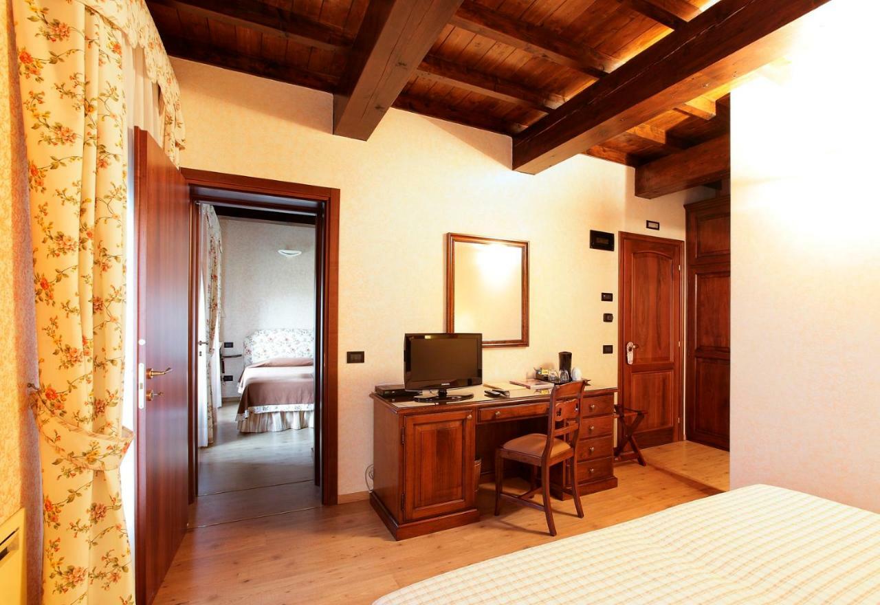 Agriturismo Delizia D'Este Francolino Eksteriør billede